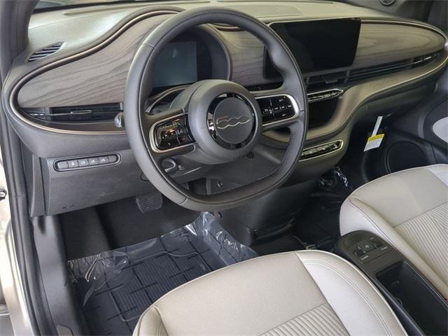 new 2025 FIAT 500e car, priced at $37,495