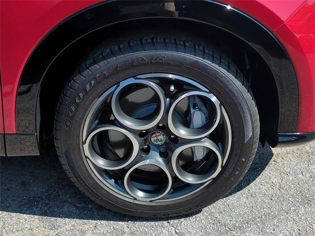 used 2024 Alfa Romeo Tonale car, priced at $32,488