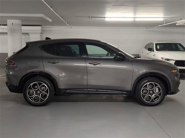 new 2025 Alfa Romeo Tonale car, priced at $48,725