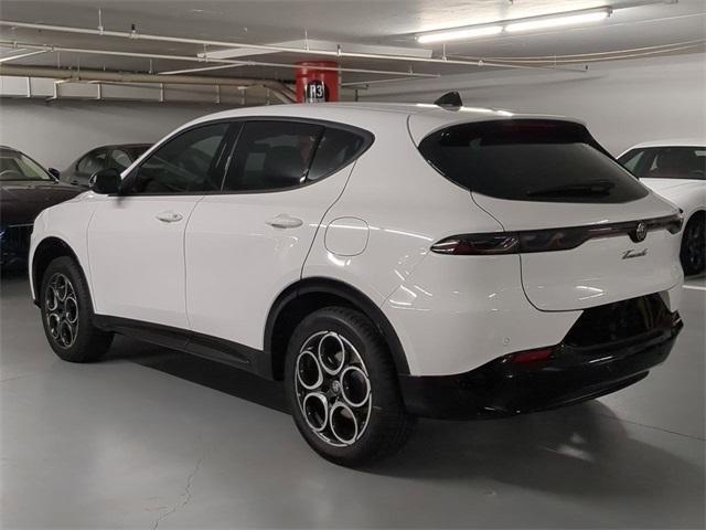 new 2025 Alfa Romeo Tonale car, priced at $48,030