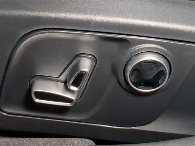 new 2024 Maserati Quattroporte car, priced at $143,710