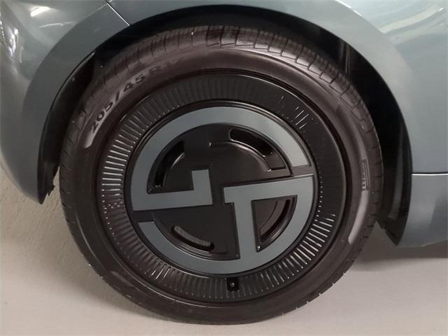 new 2025 FIAT 500e car, priced at $37,495