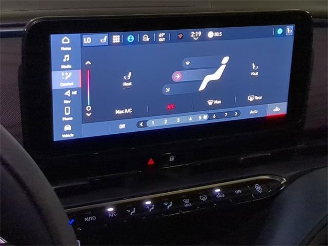 new 2025 FIAT 500e car, priced at $37,495