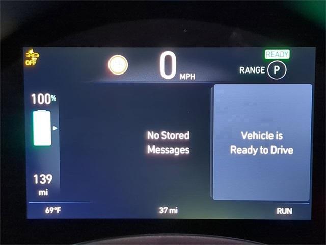 new 2025 FIAT 500e car, priced at $37,495