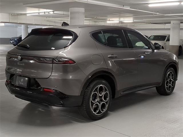 new 2025 Alfa Romeo Tonale car, priced at $50,125
