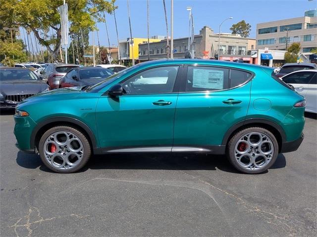 new 2024 Alfa Romeo Tonale car, priced at $58,335