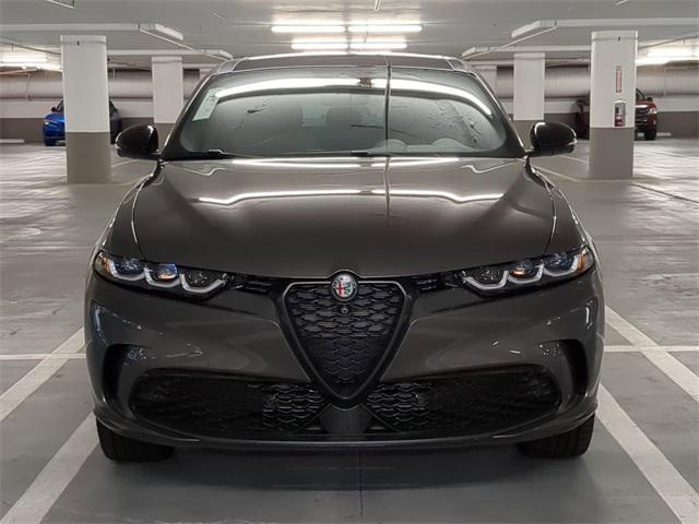 new 2024 Alfa Romeo Tonale car, priced at $57,950