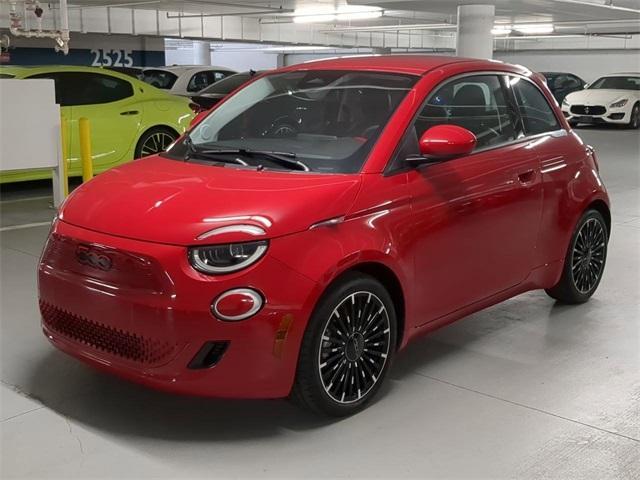 new 2024 FIAT 500e car, priced at $32,595