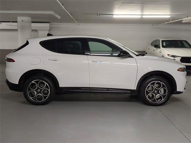 new 2025 Alfa Romeo Tonale car, priced at $48,030