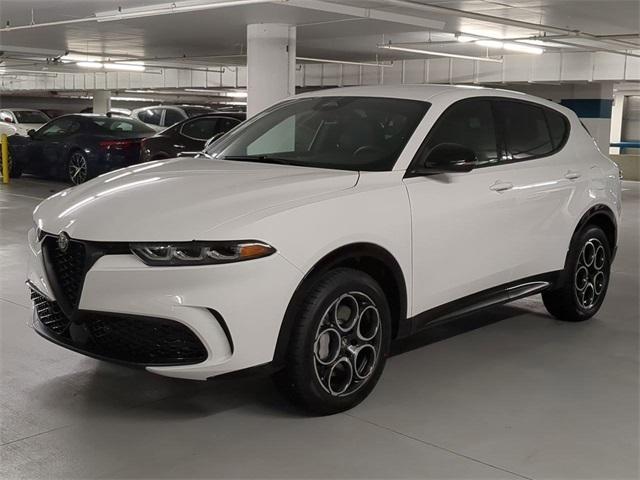 new 2025 Alfa Romeo Tonale car, priced at $48,030