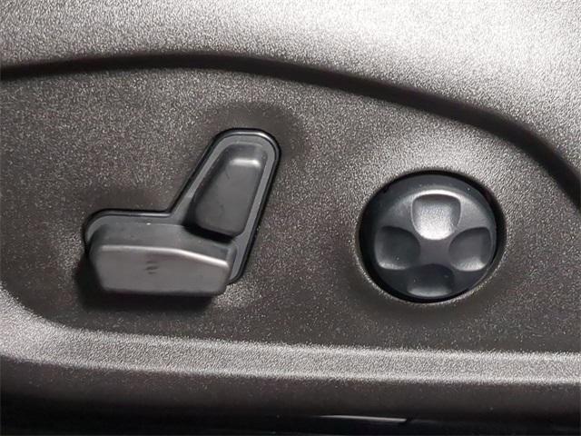 new 2025 Alfa Romeo Tonale car, priced at $48,030