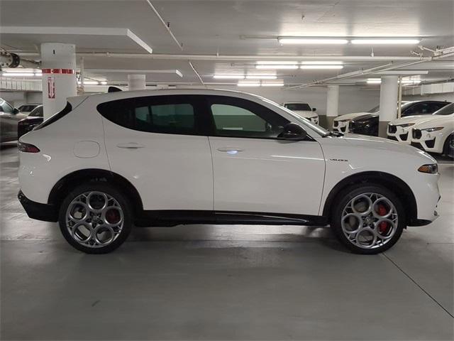 new 2025 Alfa Romeo Tonale car, priced at $54,430