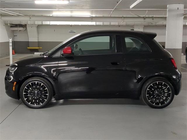 new 2024 FIAT 500e car, priced at $32,595