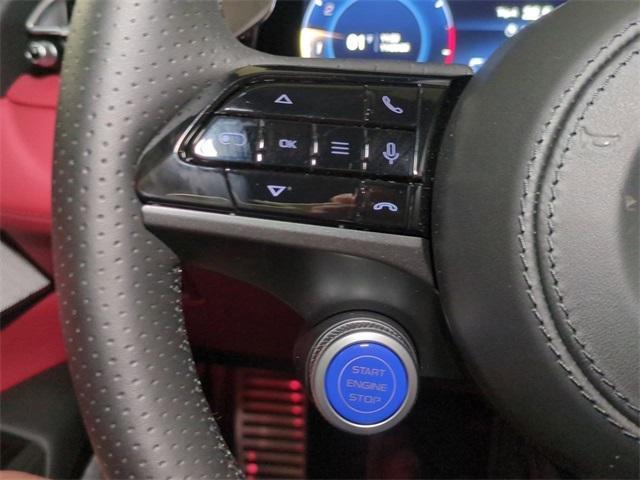 new 2025 Maserati Grecale car, priced at $99,025