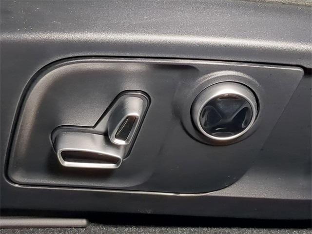 new 2024 Maserati Levante car, priced at $120,670