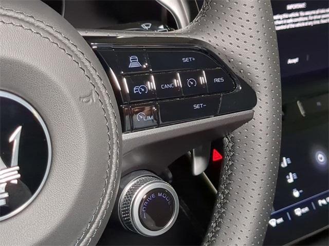 new 2025 Maserati Grecale car, priced at $91,535