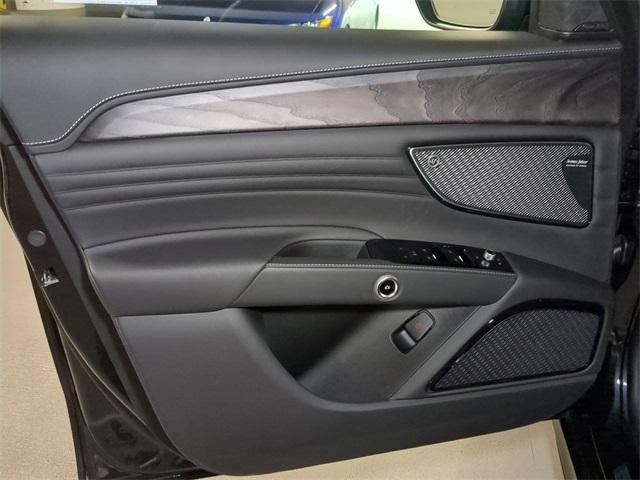 new 2025 Maserati Grecale car, priced at $91,535