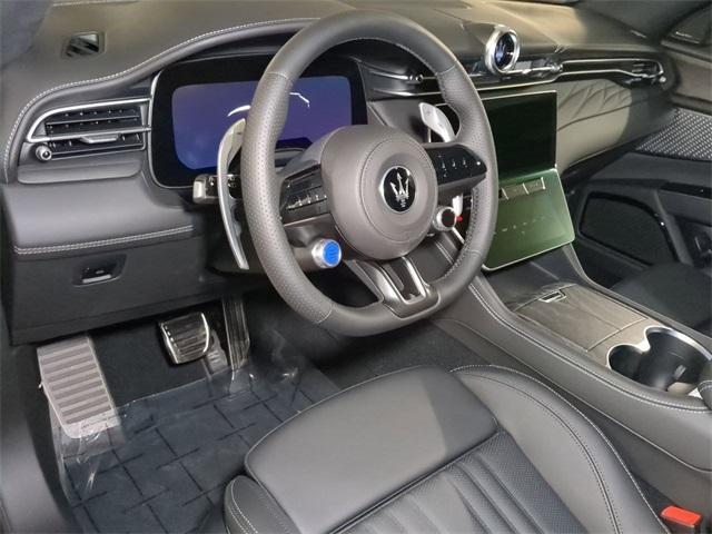 new 2025 Maserati Grecale car, priced at $91,535