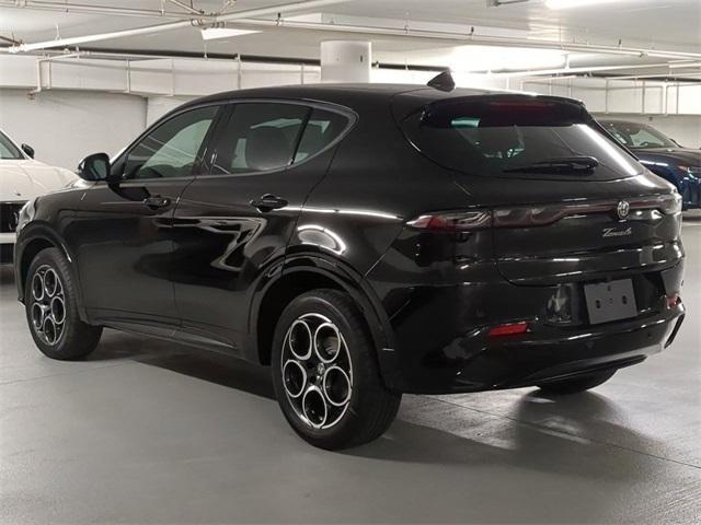 new 2025 Alfa Romeo Tonale car, priced at $37,225
