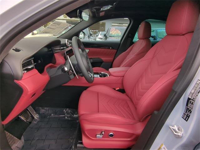 new 2025 Maserati Grecale car, priced at $99,025