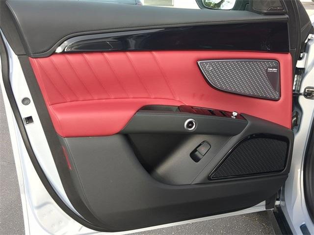 new 2025 Maserati Grecale car, priced at $99,025