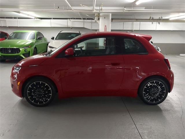 new 2024 FIAT 500e car, priced at $32,595