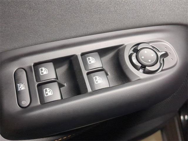 new 2025 Alfa Romeo Tonale car, priced at $48,725