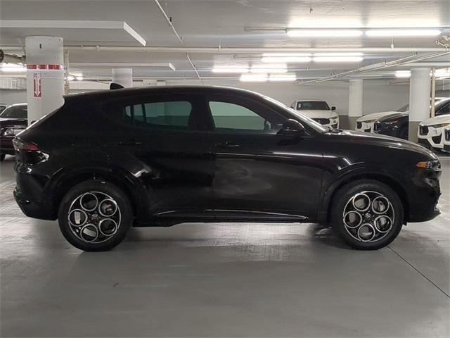new 2025 Alfa Romeo Tonale car, priced at $48,725