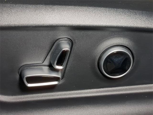 new 2024 Maserati Grecale car, priced at $75,555