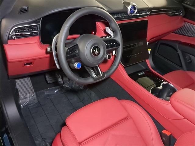 new 2025 Maserati Grecale car, priced at $85,550
