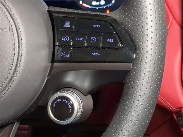 new 2025 Maserati Grecale car, priced at $85,550