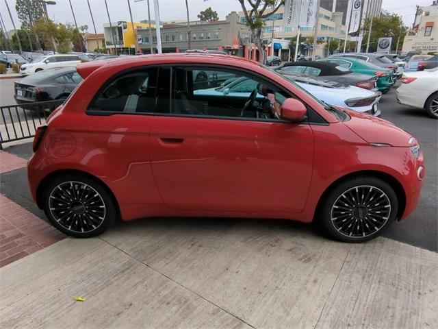 new 2024 FIAT 500e car, priced at $32,595