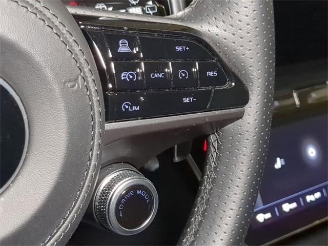 new 2024 Maserati Grecale car, priced at $59,876