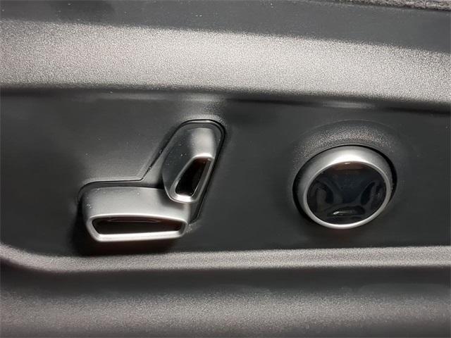 new 2025 Maserati Grecale car, priced at $91,535