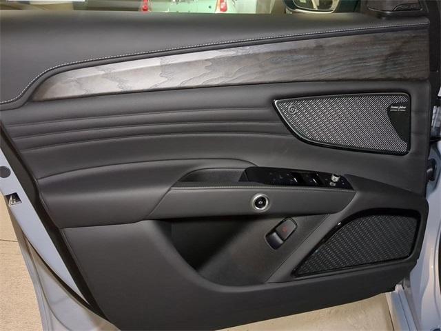 new 2025 Maserati Grecale car, priced at $90,955