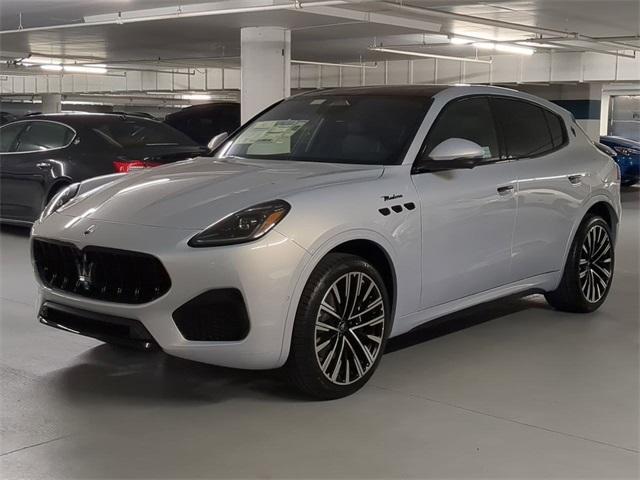 new 2025 Maserati Grecale car, priced at $90,955