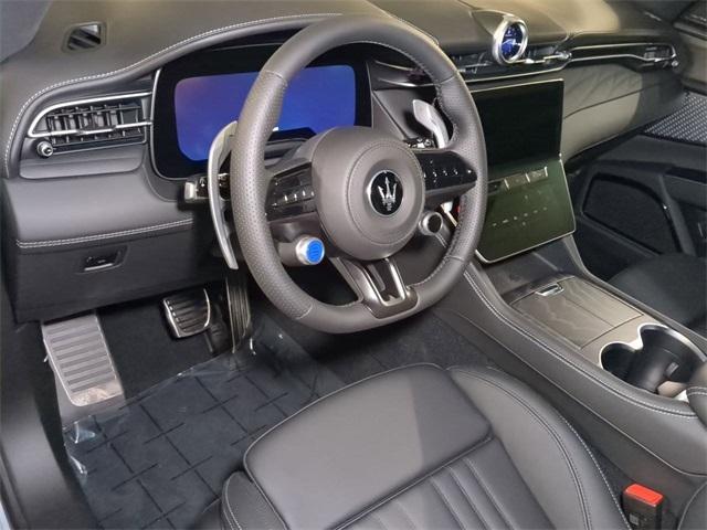 new 2025 Maserati Grecale car, priced at $90,955