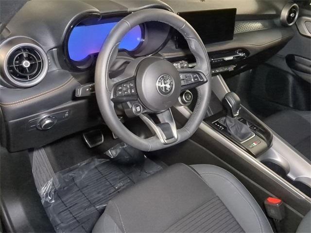 new 2025 Alfa Romeo Tonale car, priced at $39,225