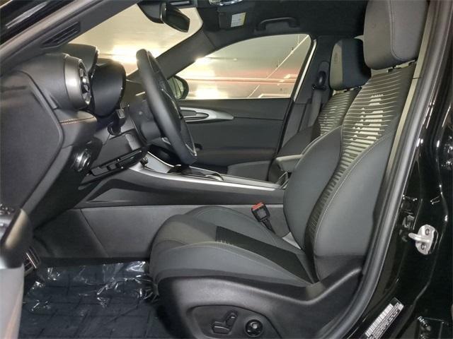 new 2025 Alfa Romeo Tonale car, priced at $39,225