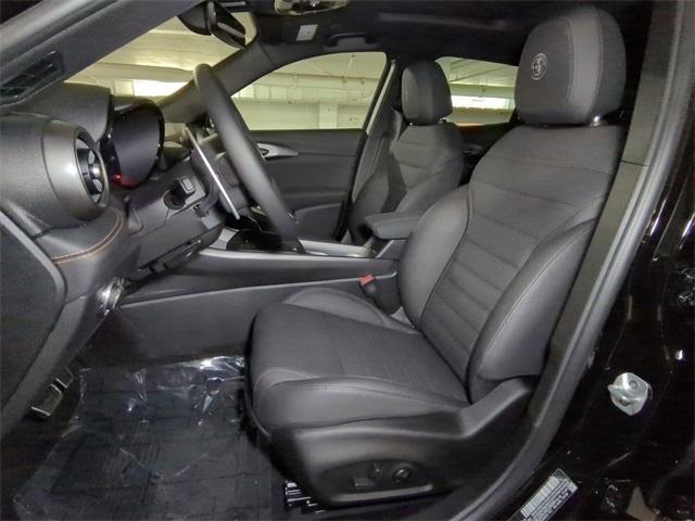 new 2025 Alfa Romeo Tonale car, priced at $55,125