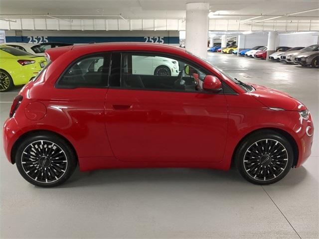 new 2024 FIAT 500e car, priced at $32,595