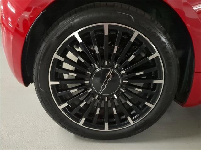 new 2024 FIAT 500e car, priced at $32,595