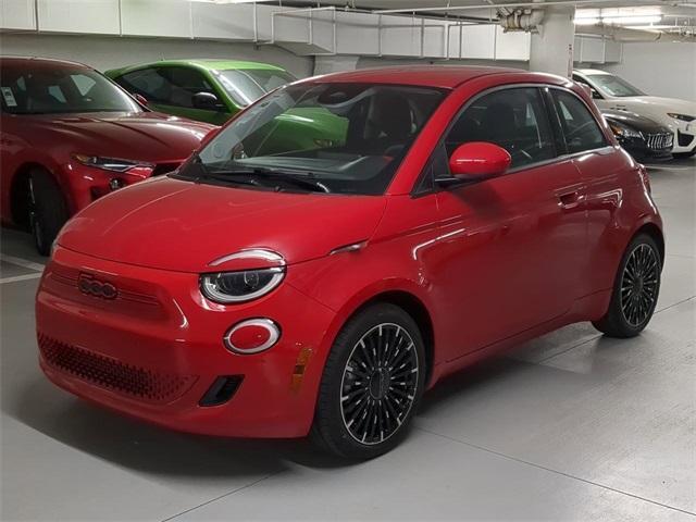 new 2024 FIAT 500e car, priced at $32,595