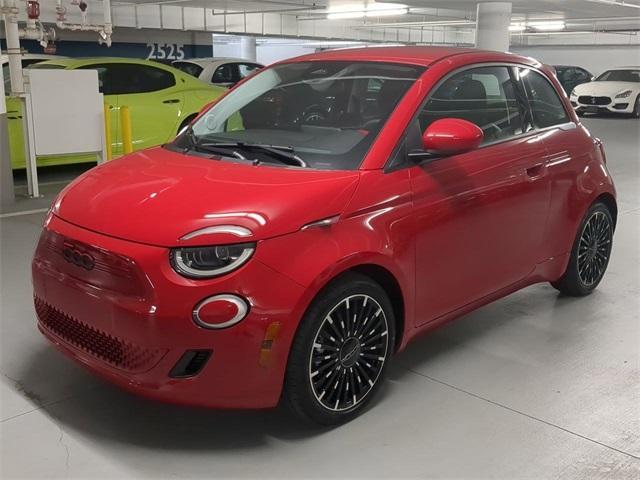 new 2024 FIAT 500e car, priced at $32,595