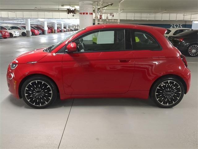 new 2024 FIAT 500e car, priced at $32,595
