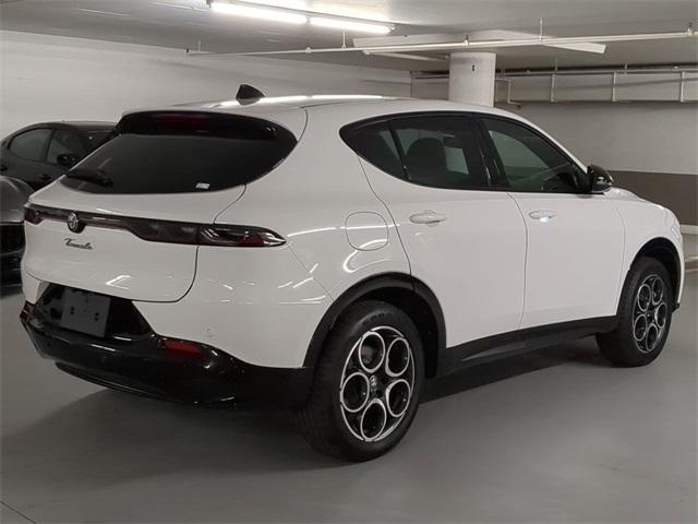 new 2025 Alfa Romeo Tonale car, priced at $51,430