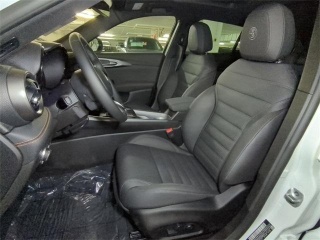 new 2025 Alfa Romeo Tonale car, priced at $51,430