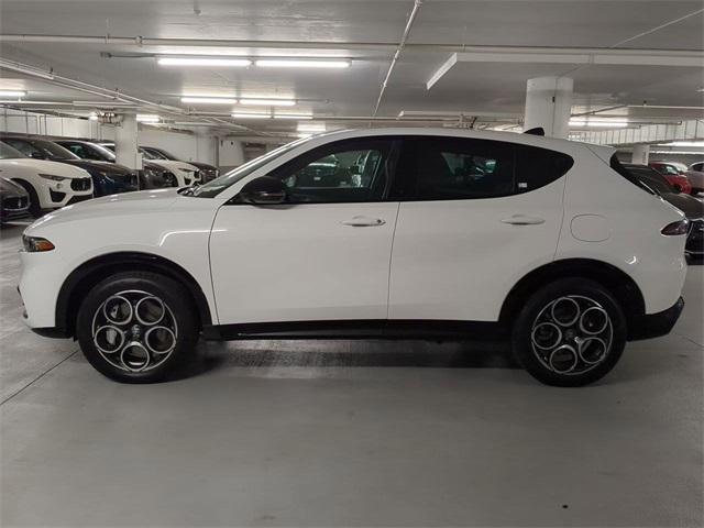 new 2025 Alfa Romeo Tonale car, priced at $51,430
