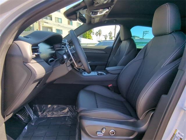 new 2025 Maserati Grecale car, priced at $90,955