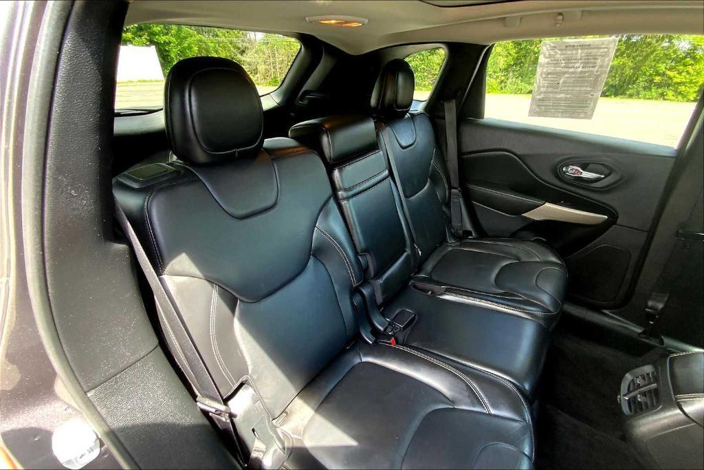 used 2018 Jeep Cherokee car, priced at $14,498